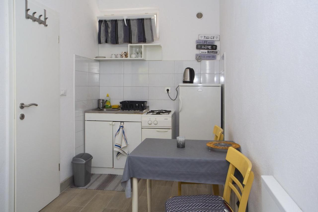 Apartments With A Parking Space Podgora, Makarska - 12816 Экстерьер фото